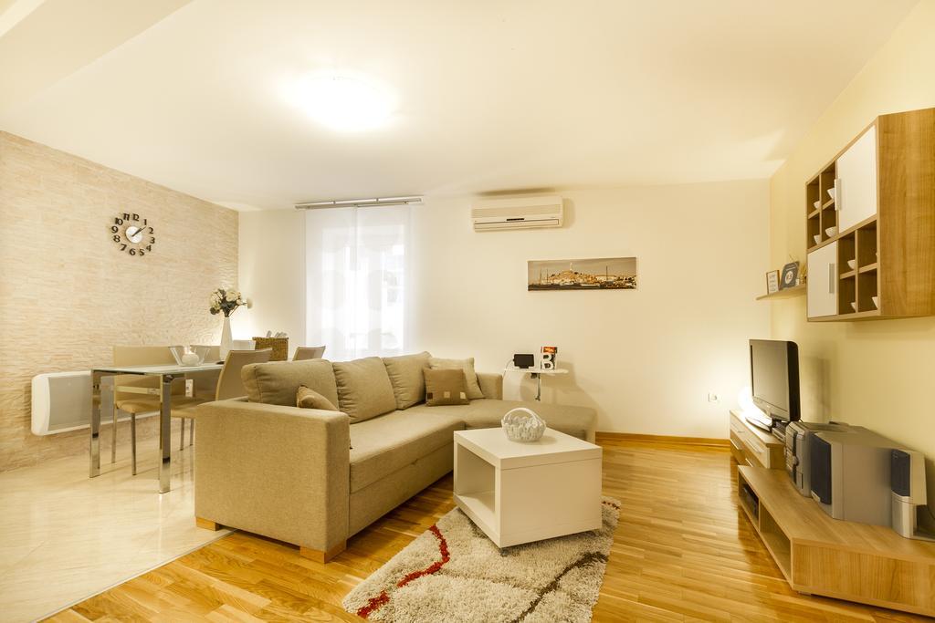 Apartments Sorriso Rovinj Exterior foto