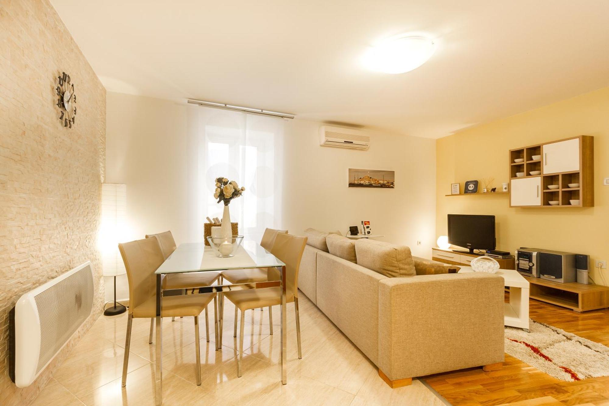 Apartments Sorriso Rovinj Exterior foto