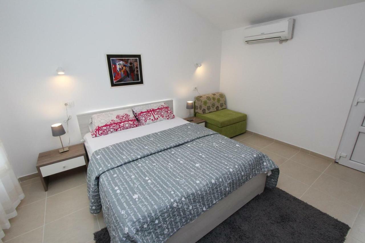Apartments Sorriso Rovinj Exterior foto