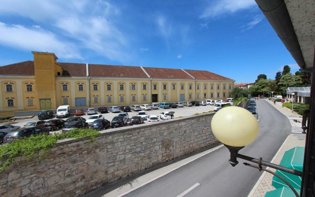 Apartments Sorriso Rovinj Exterior foto