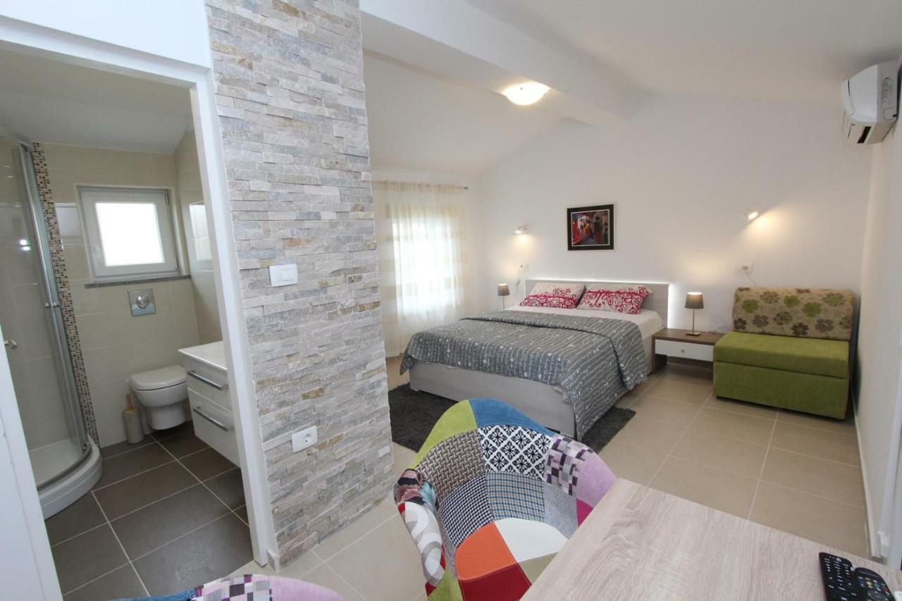 Apartments Sorriso Rovinj Exterior foto