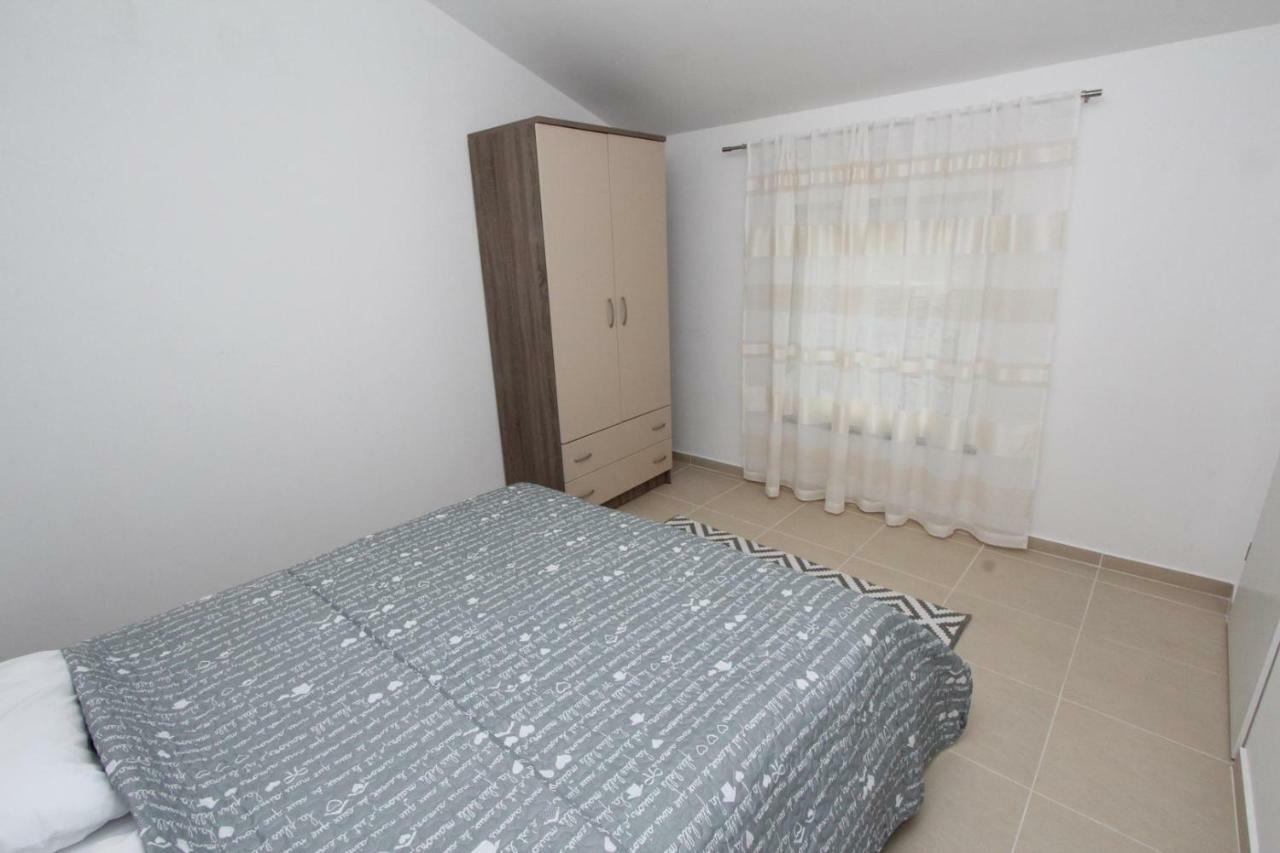 Apartments Sorriso Rovinj Exterior foto